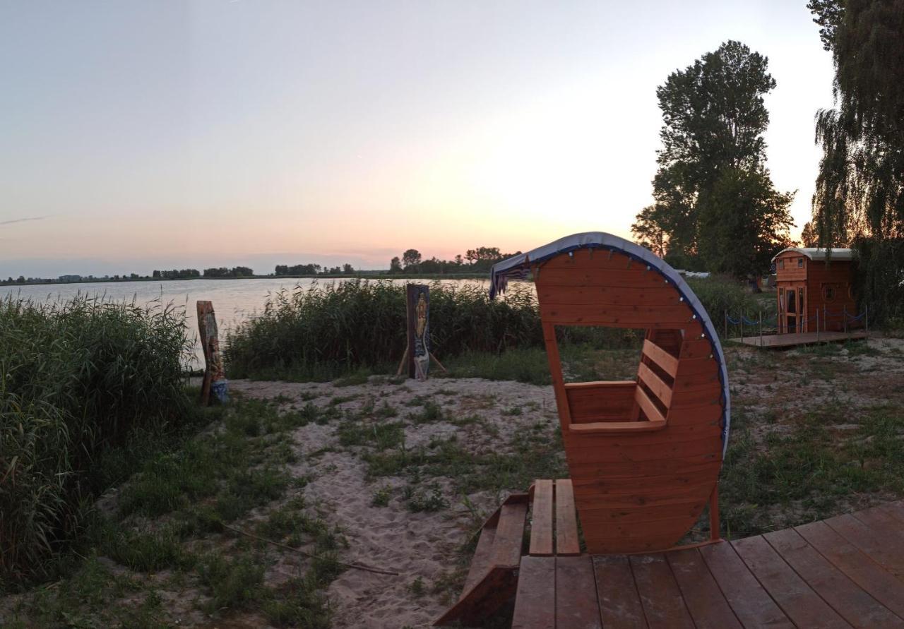 Camping Rogowo Mrzeżyno Buitenkant foto